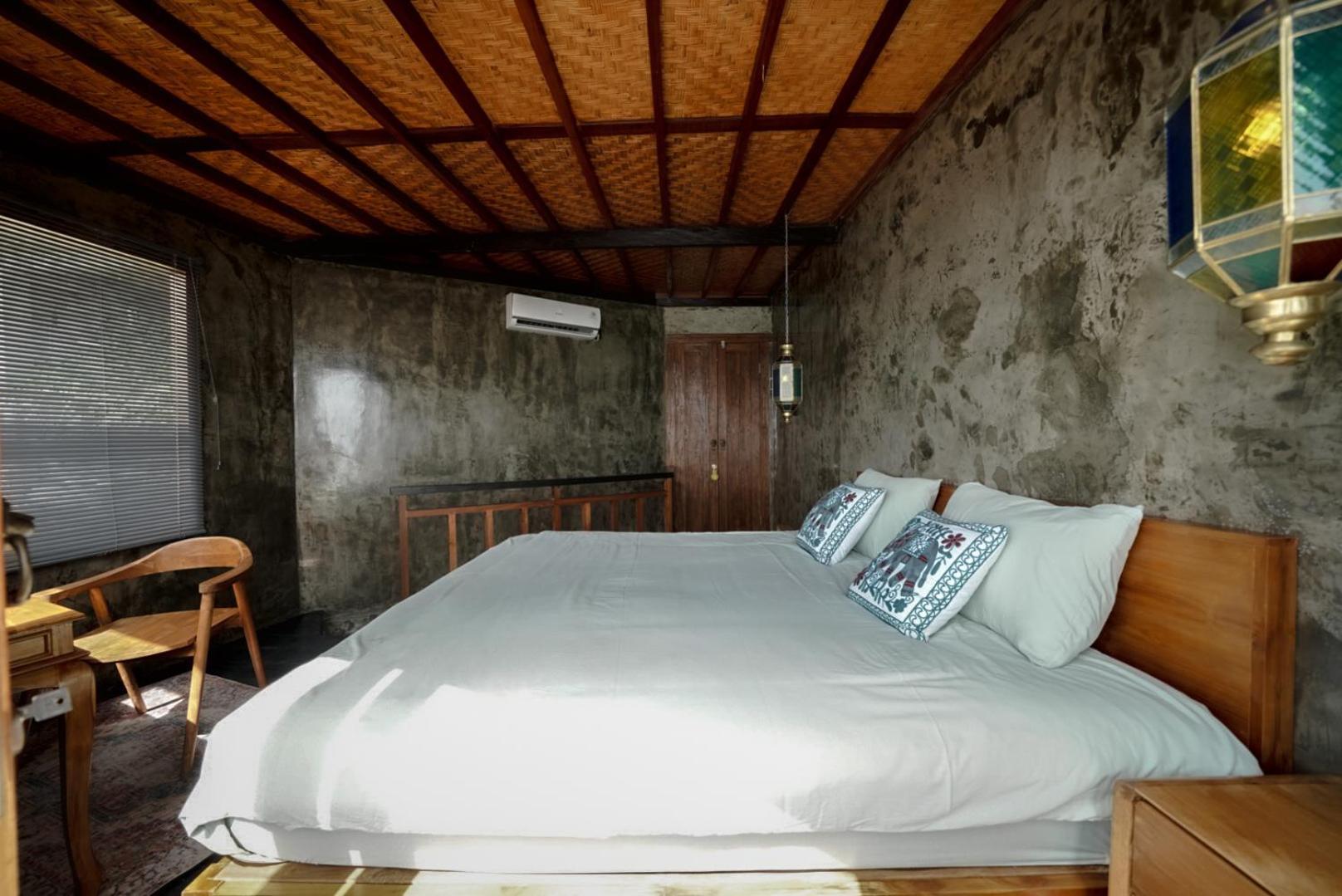 Archie Home Uluwatu Esterno foto