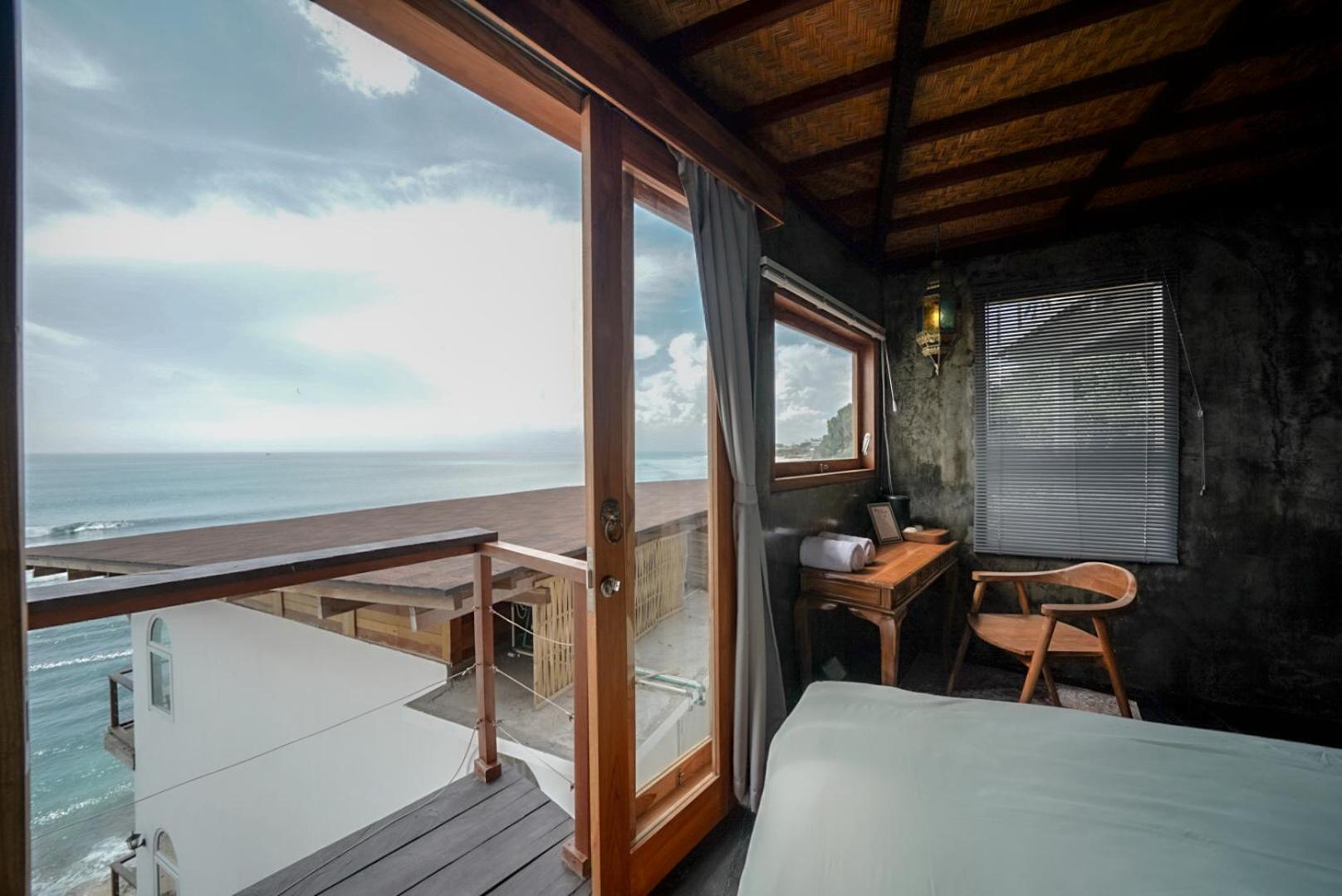 Archie Home Uluwatu Esterno foto